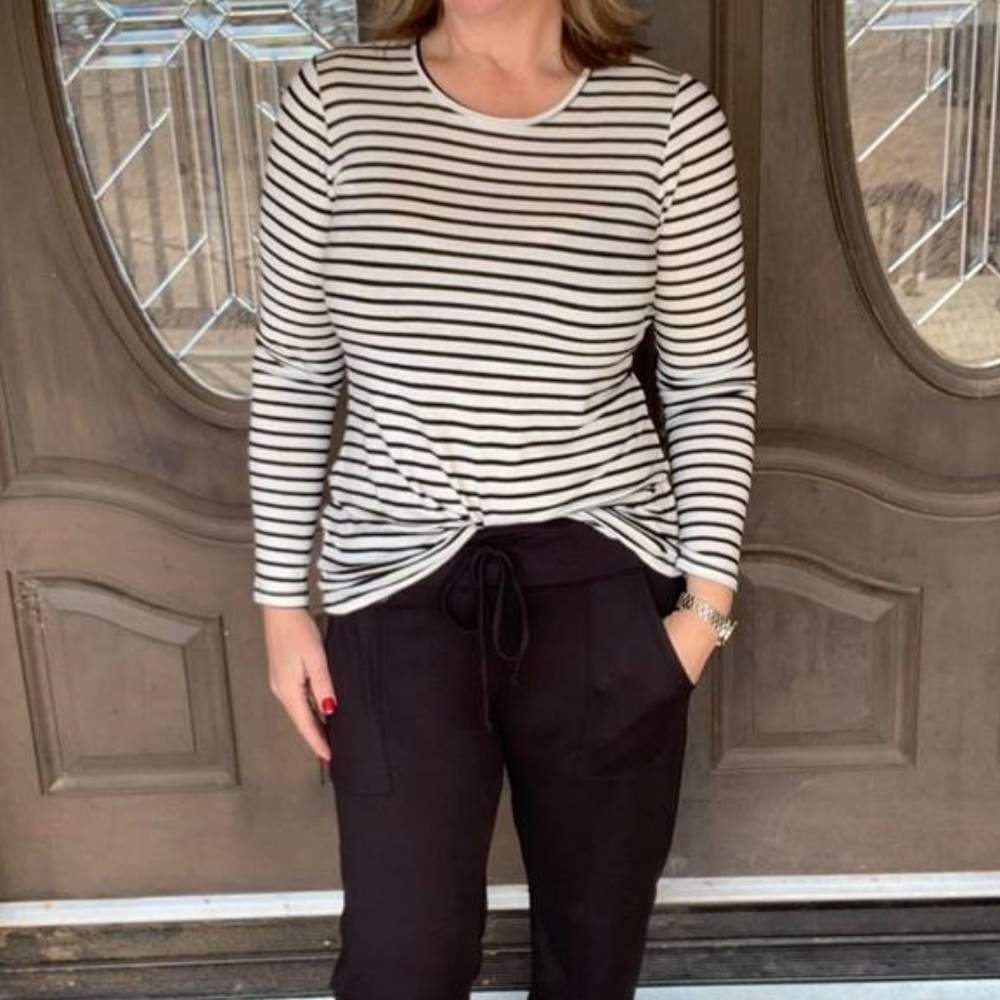 Fitted Tee Long Sleeve Ivory/Black Stripe